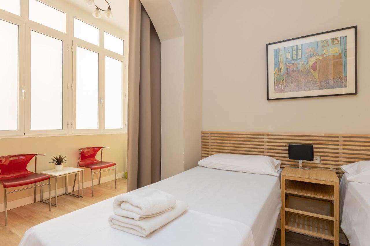 Aparteasy - Family 4-Bedroom Apartment Barcelona Exterior foto